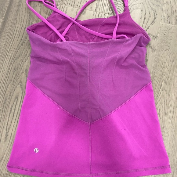 Lululemon Fuchsia Athletic Compression Mesh Cross Back Tank Top Size 8 - Picture 4 of 6